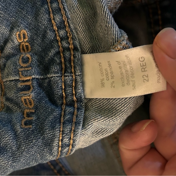 Maurice’s Jeans - Picture 2 of 2